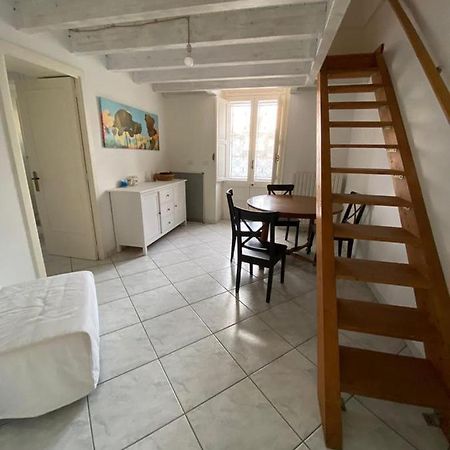 Appartamento In Pieno Centro A Лече Екстериор снимка